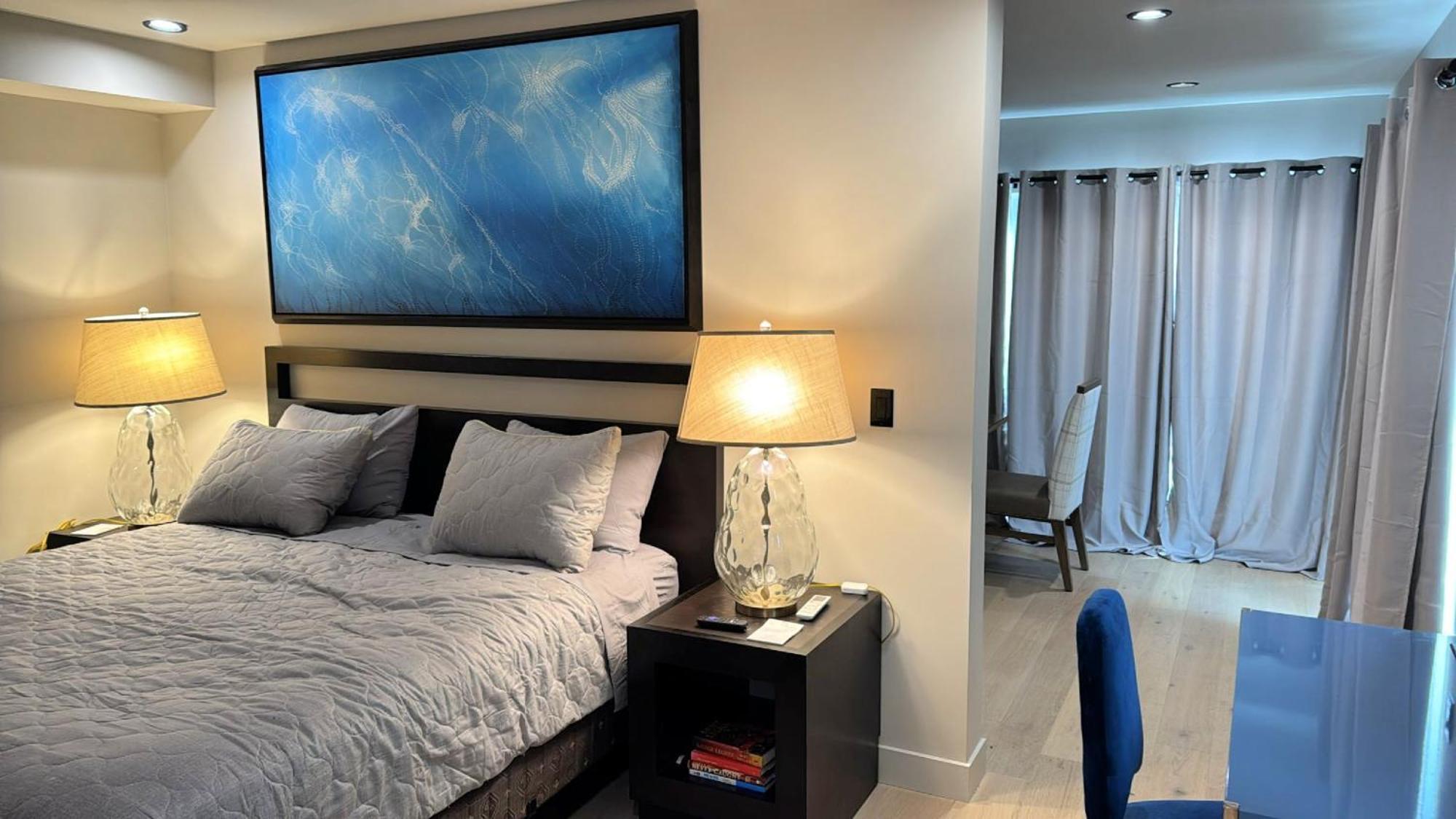 Stayspro - Cityscape Luxury Homes In The Heart Of Angeles