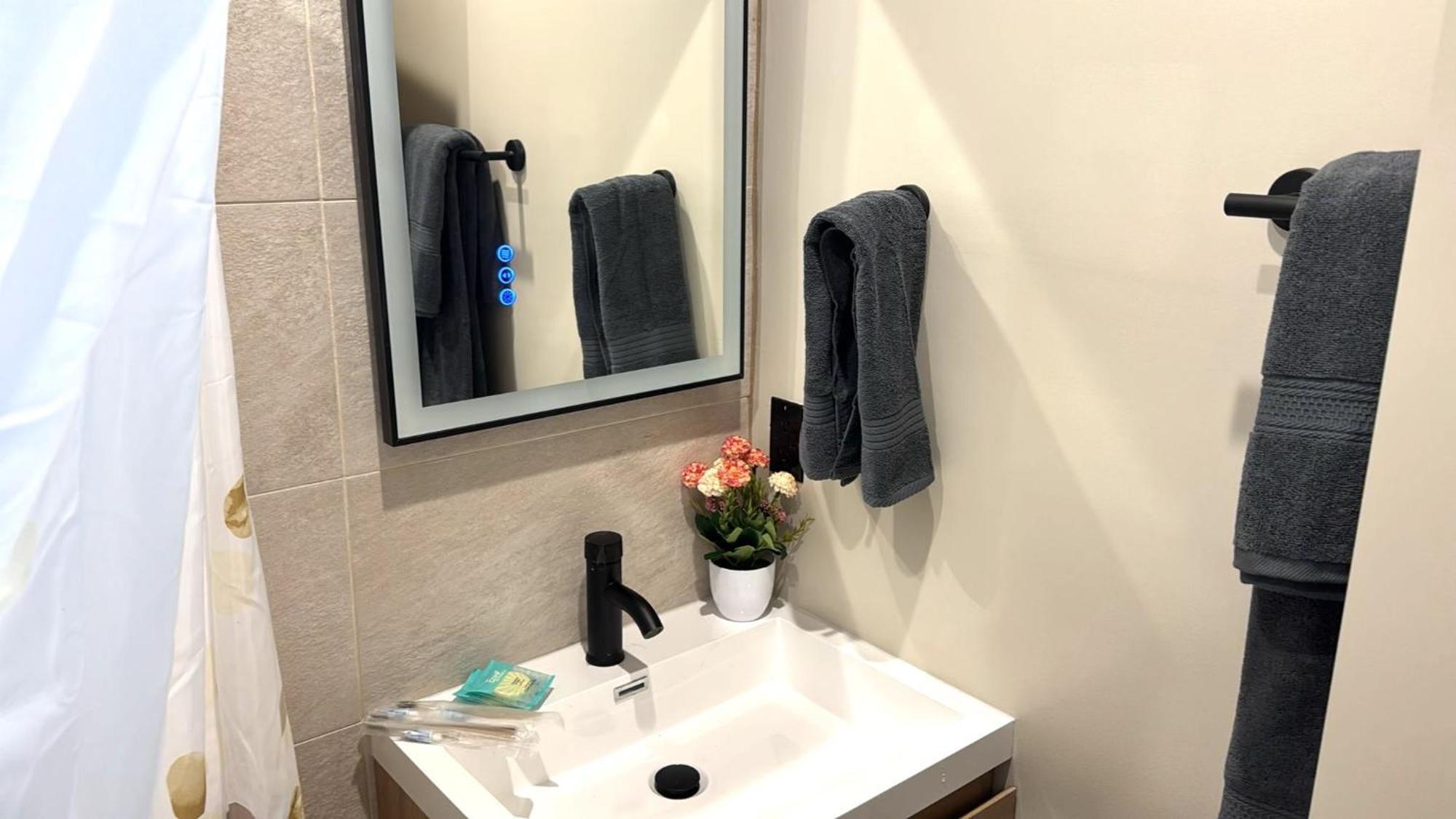 Aparthotel Stayspro - Cityscape Luxury Homes In The Heart Of Angeles Los Angeles